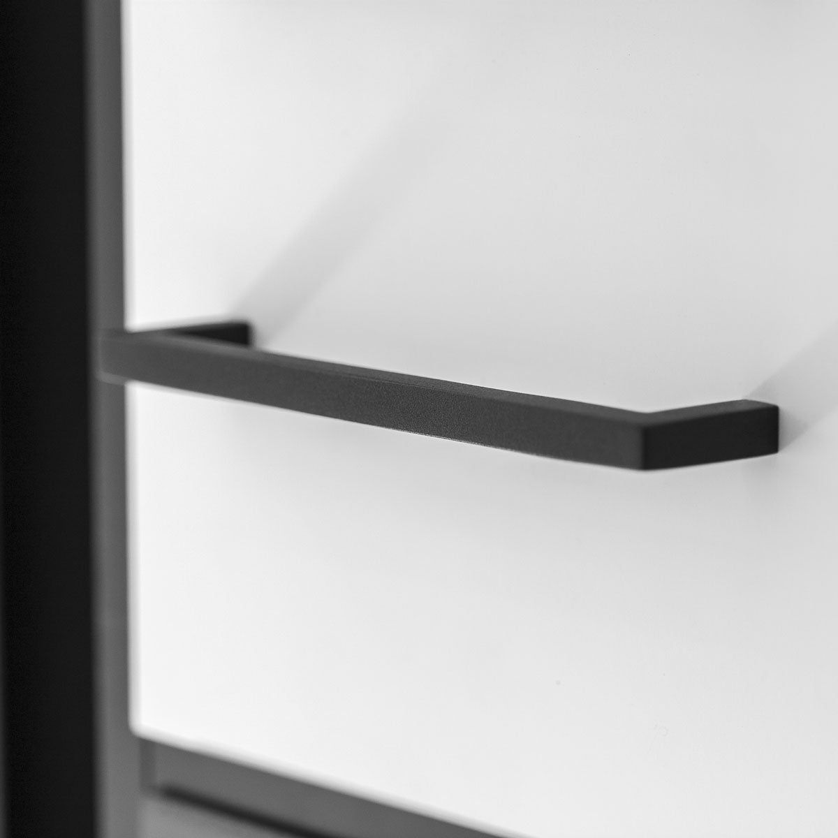 GPF Furniture handle rectangular angled – black