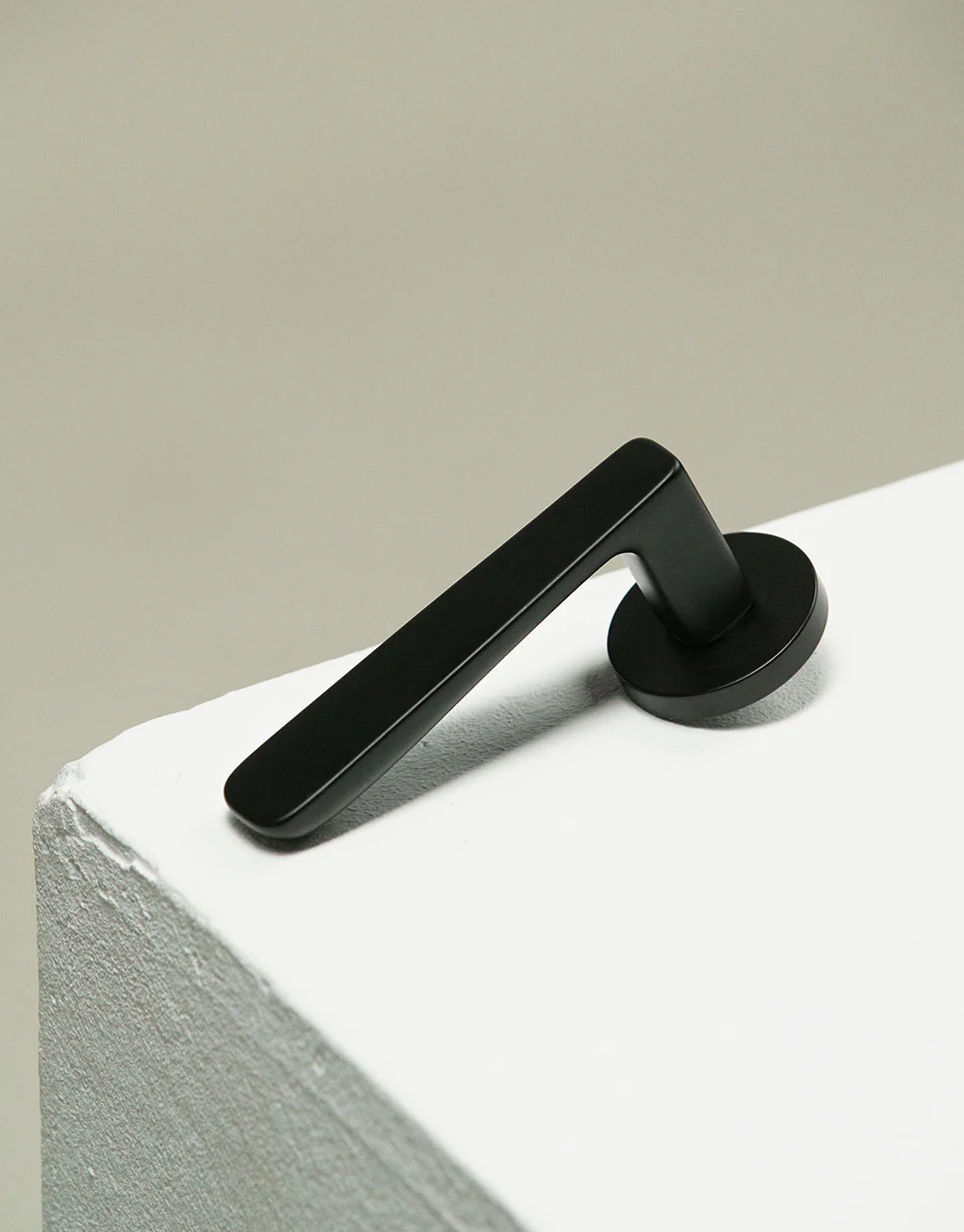 Groël Door Handles Special on rosette - black