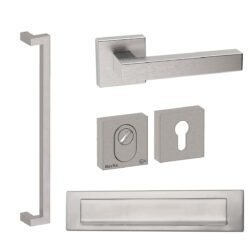 Voordeurset vierkant Denver S 600 met briefplaat RVS inox Hardbrass