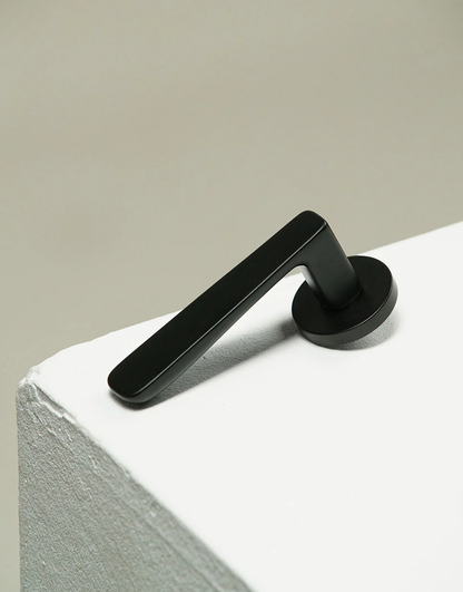 Groël Door Handles Special on rosette - black