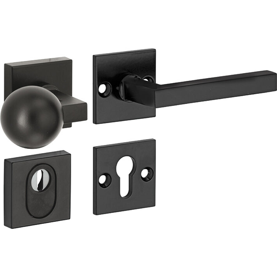 Veiligheidsbeslag Kare mat zwart SKG*** knop/kruk DIN rechts